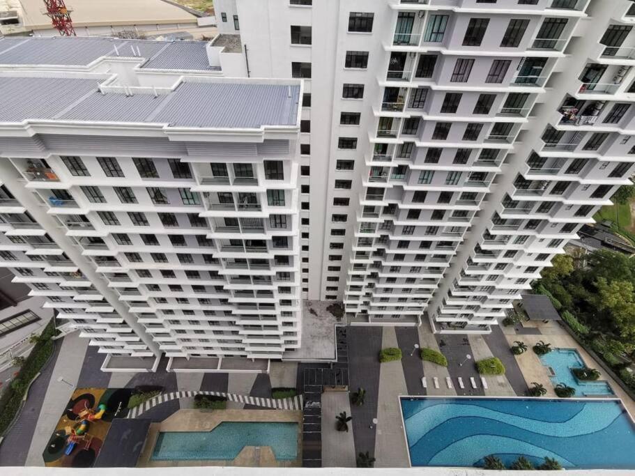 Platino 2Bedrooms Paradigm Mall Netflix By Stay