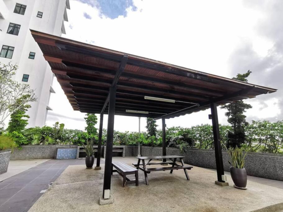 Apartment Platino 2Bedrooms Paradigm Mall Netflix By Stay Johor Bahru